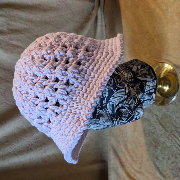 Classic Vintage Look•Summer Crochet ☀️ Bucket Hat - Picture 6 of 11